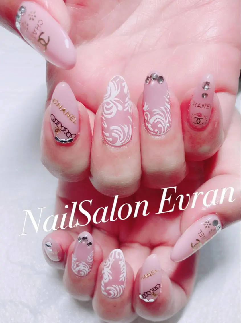 ネイル 持ち込み Nail salon Evranのネイルデザイン