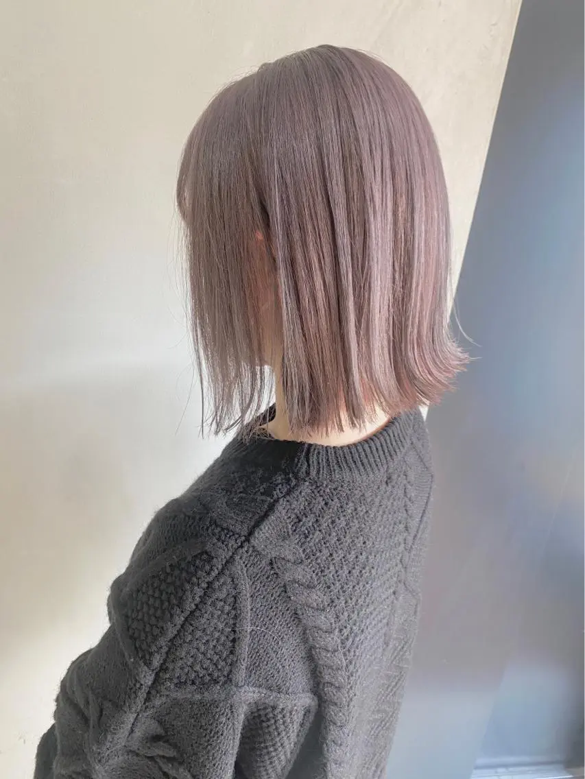 ミディアム カラー グレージュ 🫧透明感ケアカラー 守利🫧のヘアスタイル