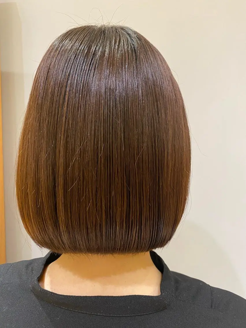 ミディアム ボブ カット トリートメント 大人可愛い♡コテ巻き パーマ🌼杉田 萌恵のヘアスタイル