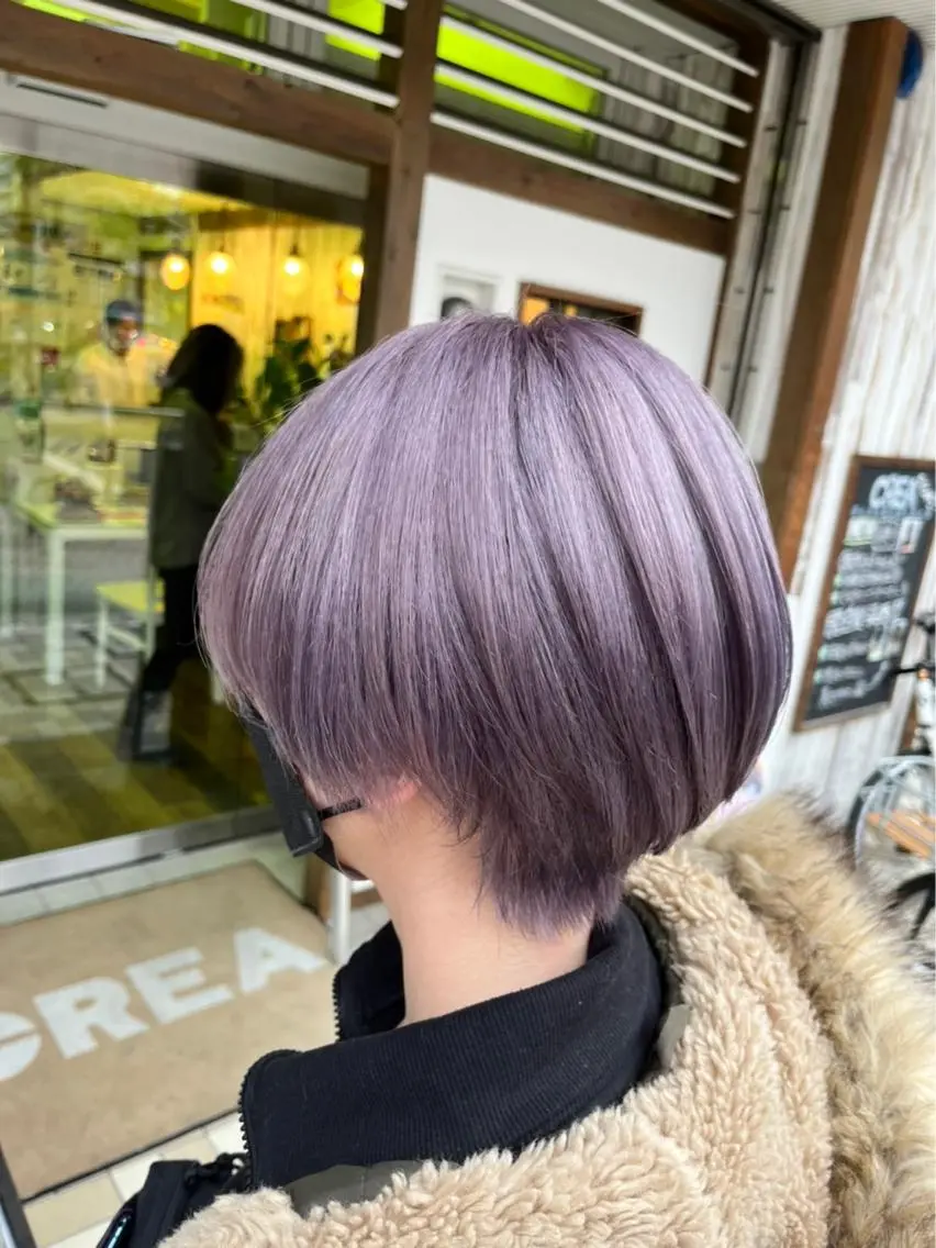 ショート カラー ブリーチ ラベンダーカラー エクステ/ハイトーン /レイヤーカットのヘアスタイル