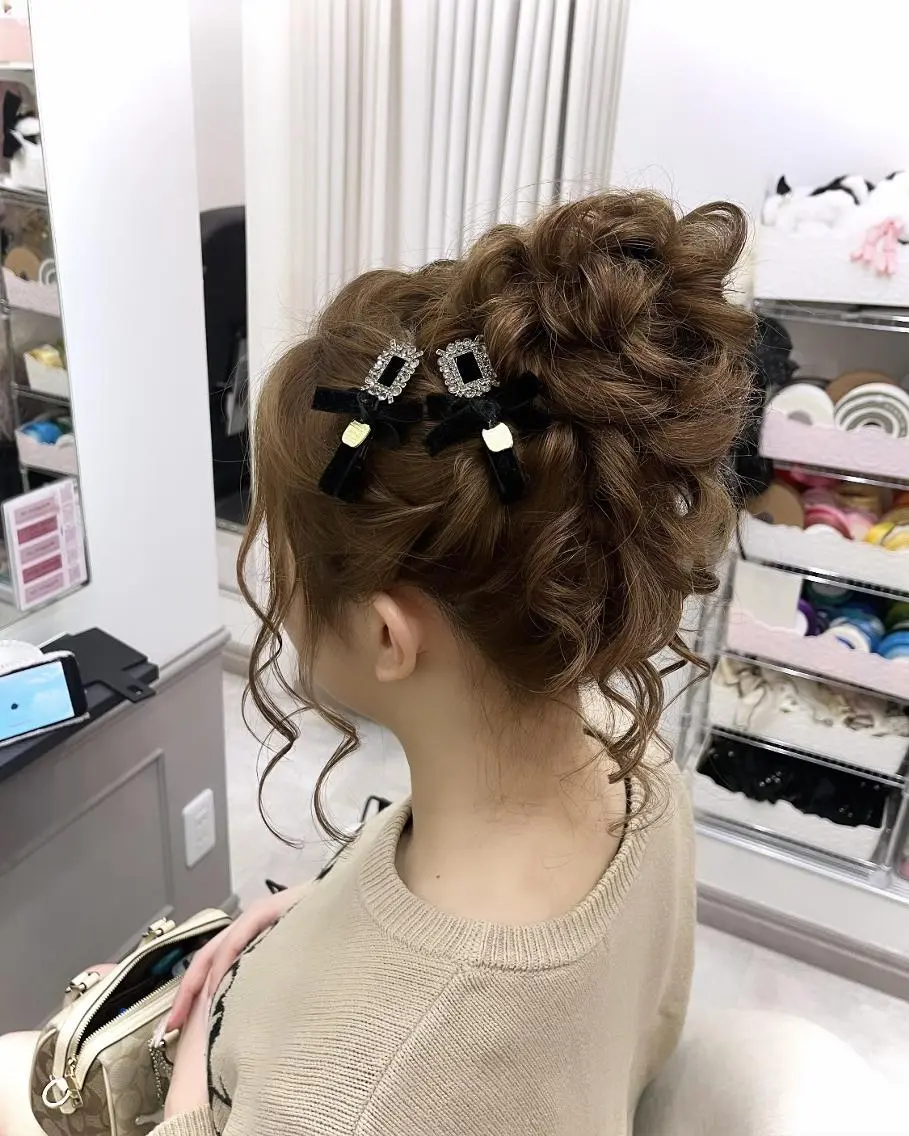 ロング ヘアアレンジ お団子ヘア ヘアセット lien ヘアサロンリアンのヘアスタイル