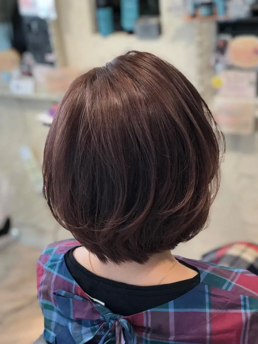 ショート カラー アッシュ ピンクカラー ピンクアッシュ ベージュカラー🧸 伊藤なつみのヘアスタイル