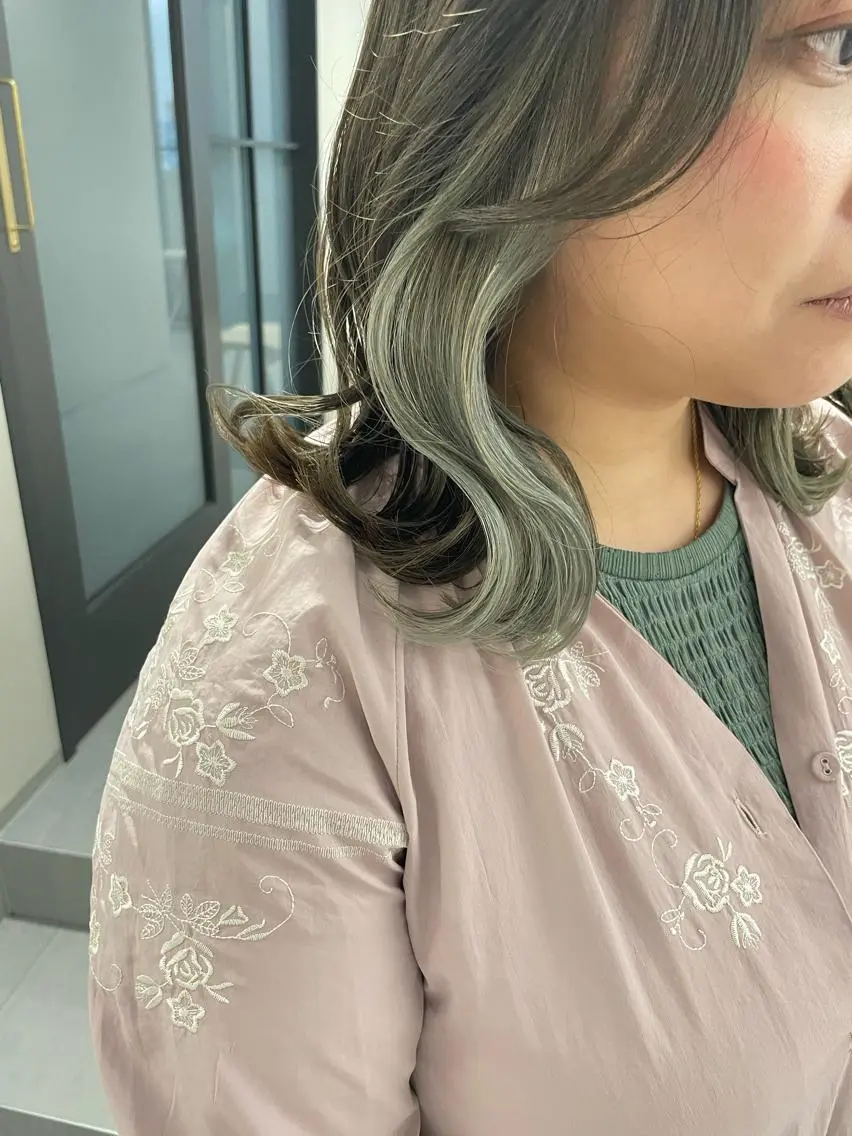 ミディアム カラー ヘアカラー トリートメント 髪質改善will hairdesignのヘアスタイル