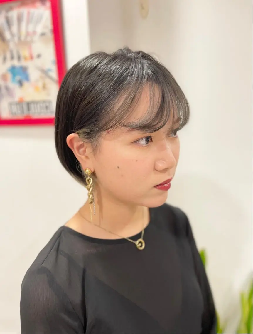 ショート カラー ショートボブ グレージュ インナーカラー ボブ ショートヘア ヘアカラー トリートメント 秋葉 一郎のヘアスタイル