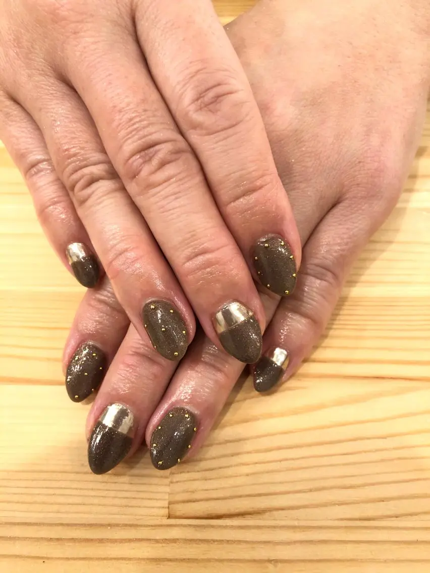 ネイル NAIL Alaia SHIORIのネイルデザイン