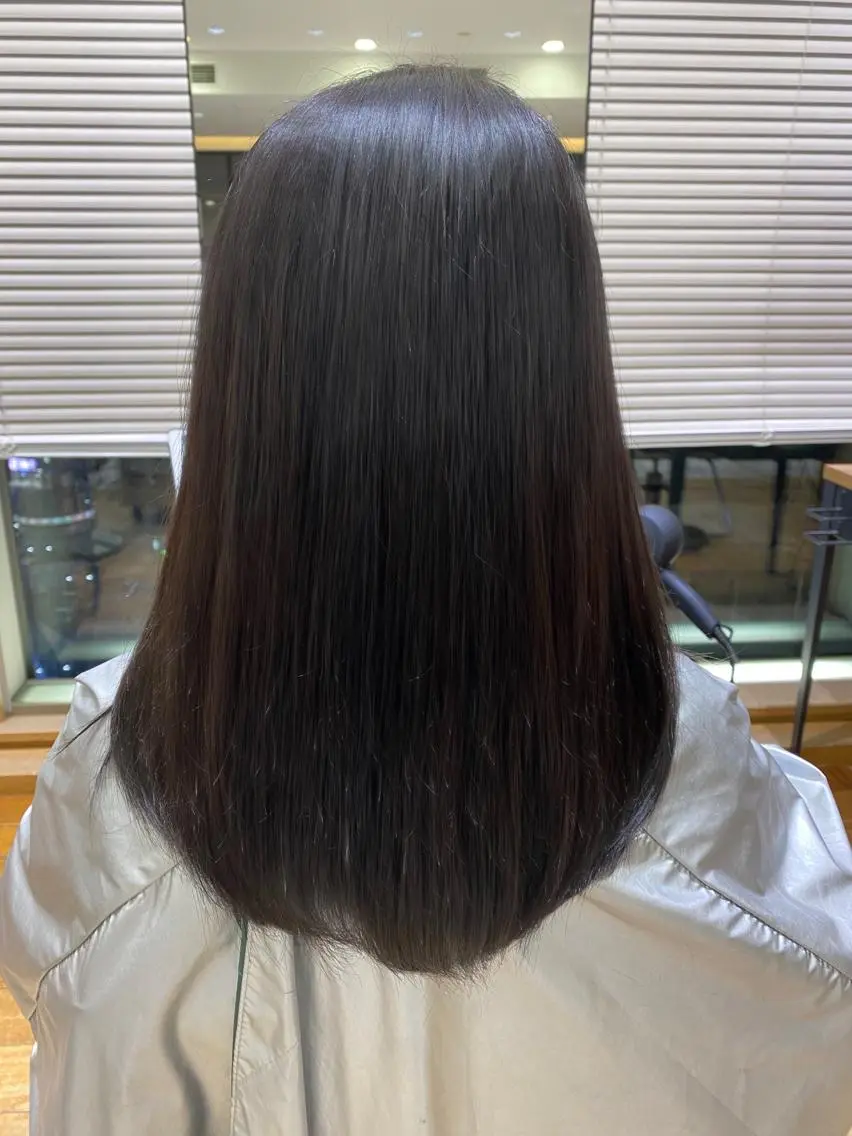 カラー 銀座/レイヤー 顔周りカット溝手優太のヘアスタイル