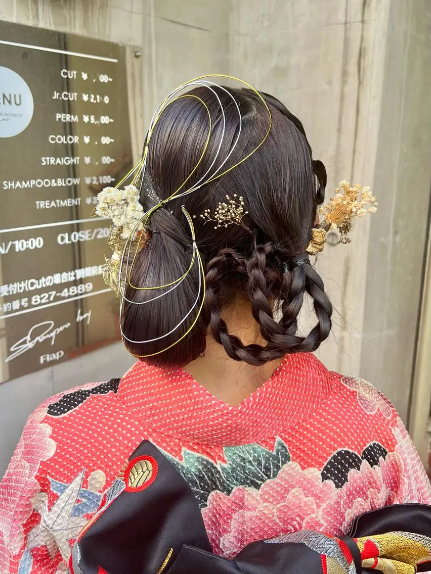 セミロング カラー ヘアアレンジ 成人式 卒業式のヘアスタイル 「sumi」 AMIのヘアスタイル