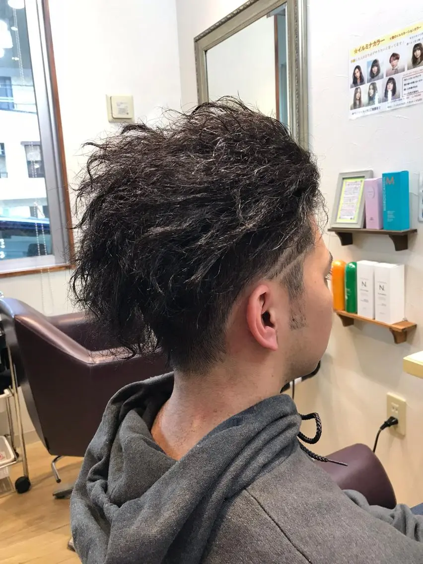 ミディアム パーマ ミディアムパーマ ツイストパーマ カット ヘアカラー トリートメント grand juteのヘアスタイル