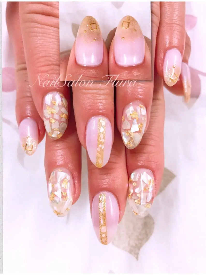 ネイル NailSalon Fluraのネイルデザイン