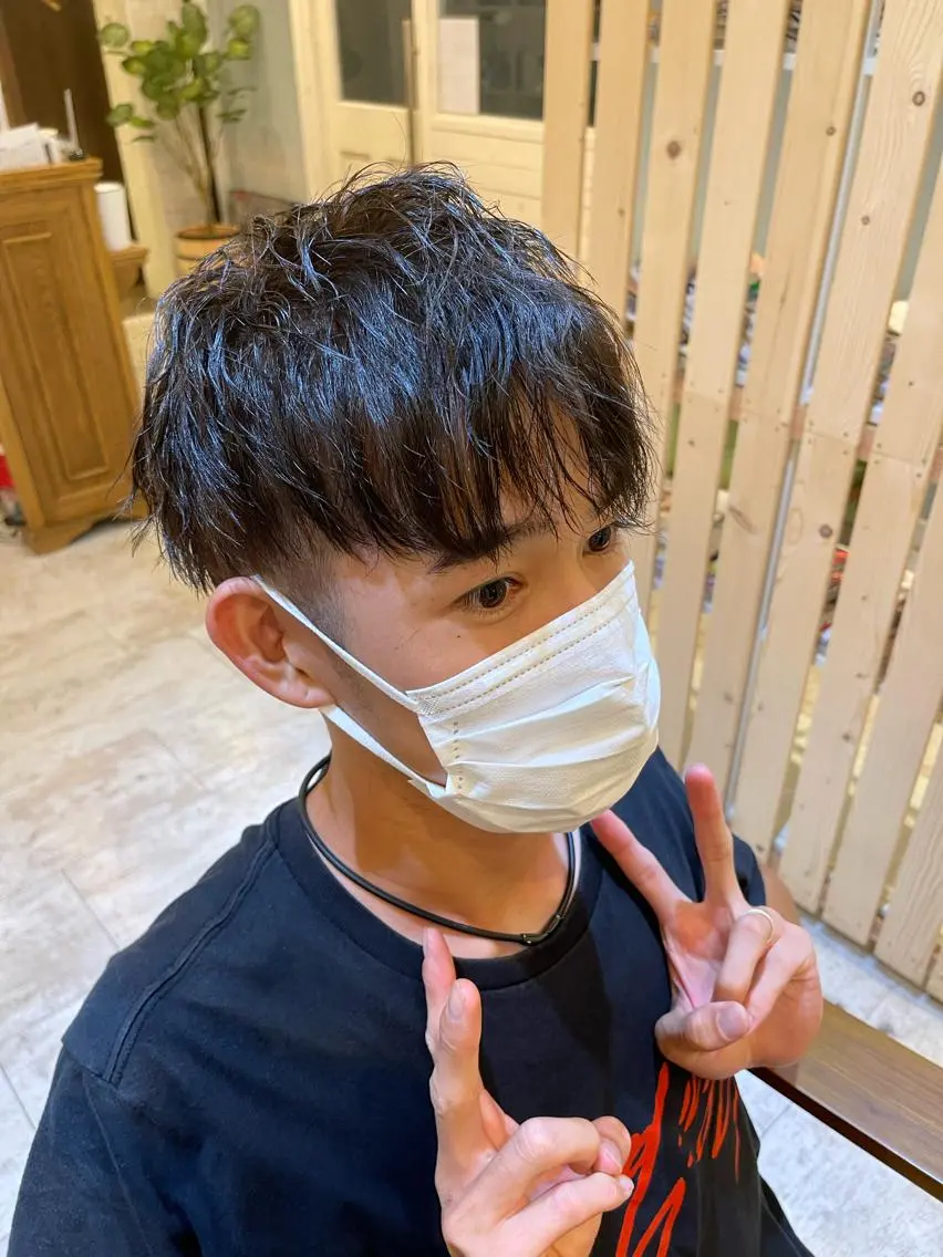 ショート カット 🍭透明感カラー 志賀拓海🍬🌈のヘアスタイル