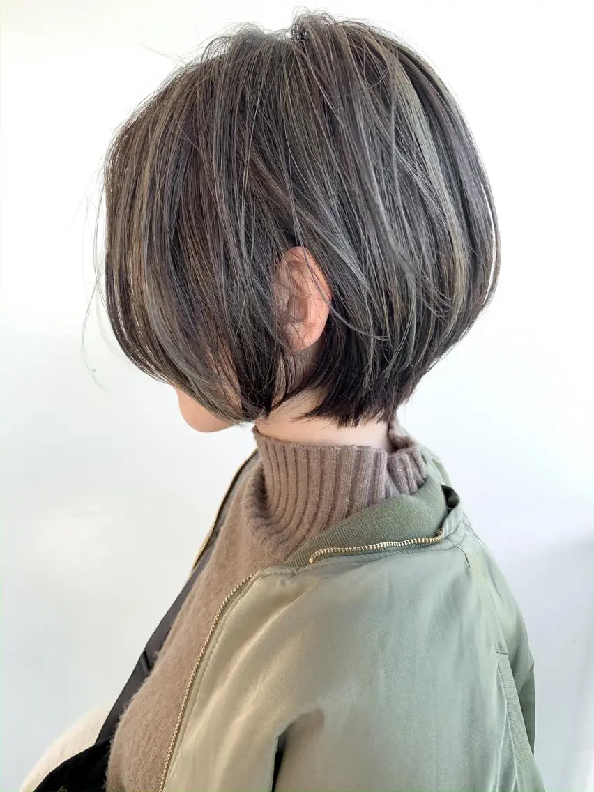 ショート カラー ショート/レイヤー なら石井知希のヘアスタイル