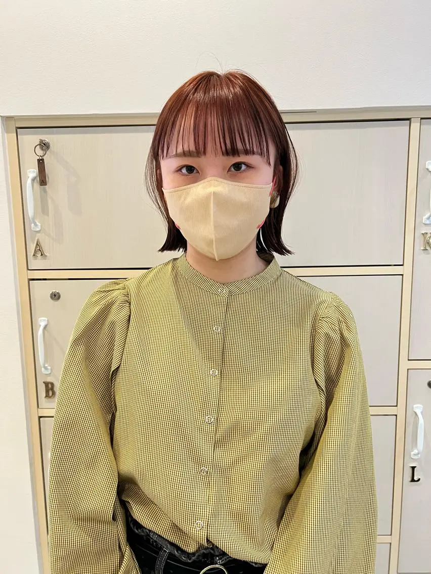 ショート カラー ブリーチ ダブルカラー ブリーチなしカラー cher. naoのヘアスタイル