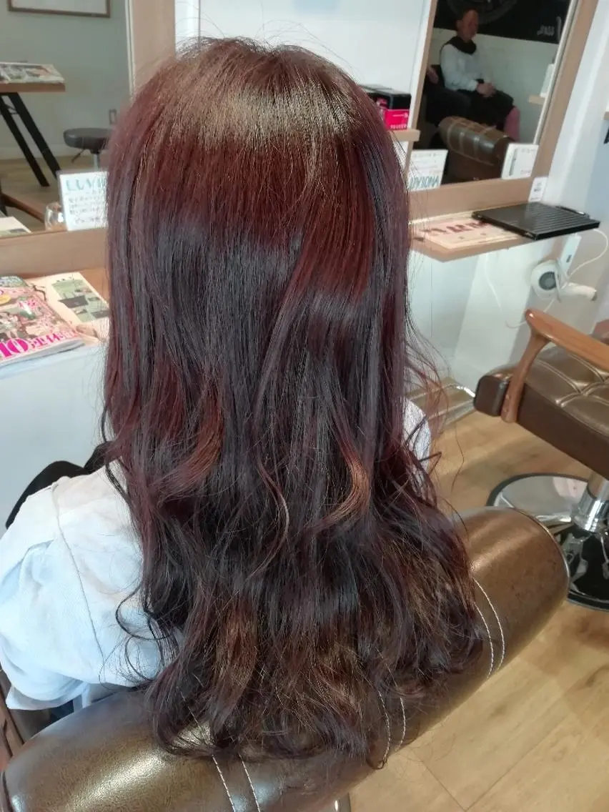 カラー ピンクカラー バイオレットカラー 堀 望美のヘアスタイル