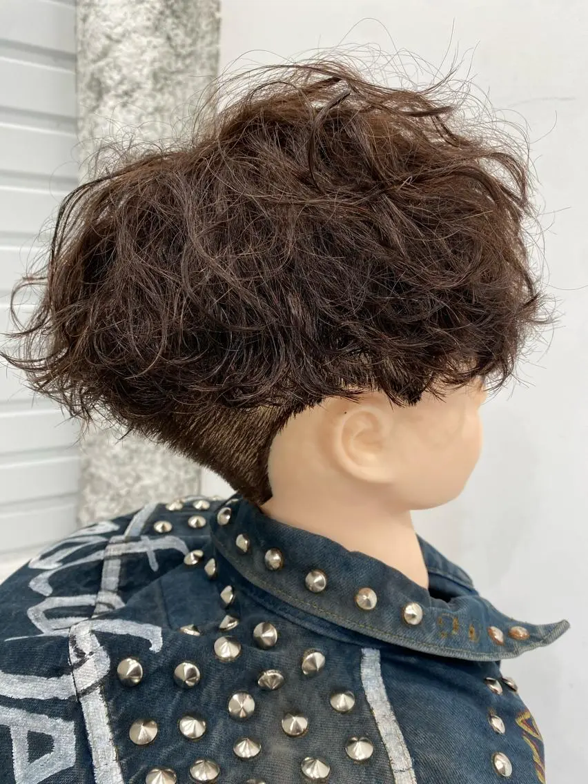 ショート メンズ メンズパーマ 波巻きパーマ カット パーマ ［似合わせヘア］ ✂︎OGURO✂︎のヘアスタイル