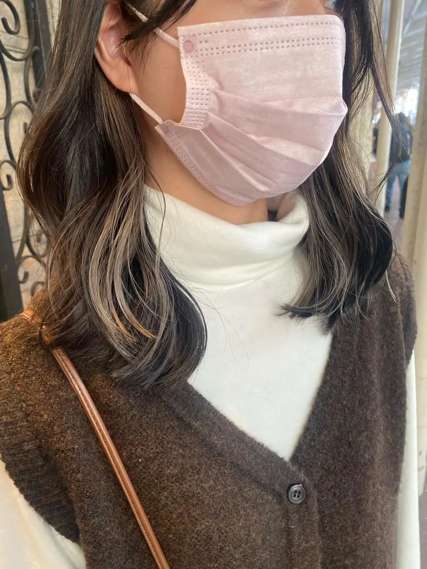 セミロング 藤原 侑香のヘアスタイル