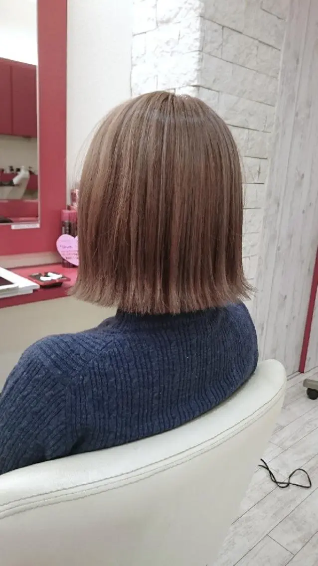 ショート カラー Le Lien カジのヘアスタイル