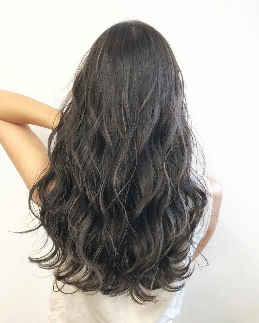 ロング カラー ハイライトカラー ハイライト カット ヘアカラー ハイライト/髪質改善 裕樹のヘアスタイル