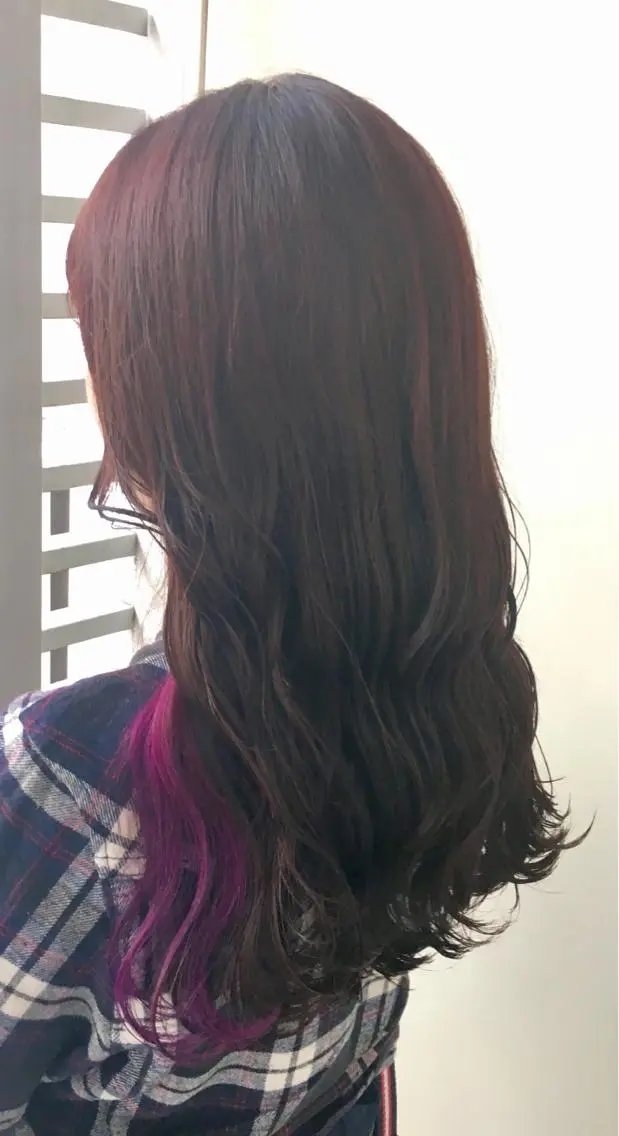 ロング カラー ブリーチ ピンクカラー トリートメント Zina SAKIのヘアスタイル