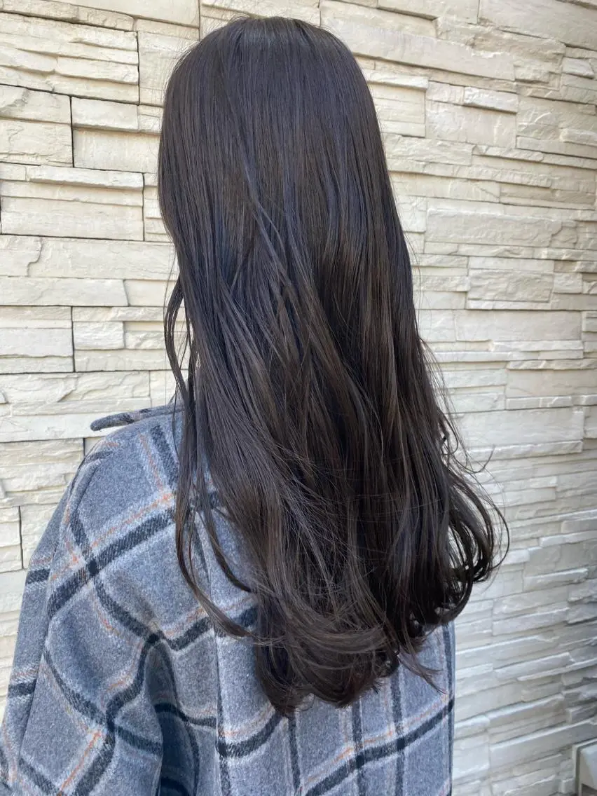 ロング カラー イルミナカラー ロング トリートメント 透明感カラーブリーチ 🌼シゲモトアヤ🌼のヘアスタイル