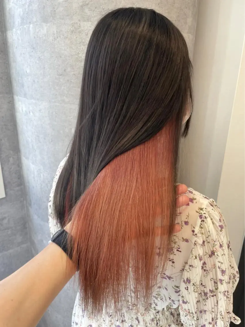 セミロング ヘアカラー Loob.TOKYO MIYA🌈のヘアスタイル