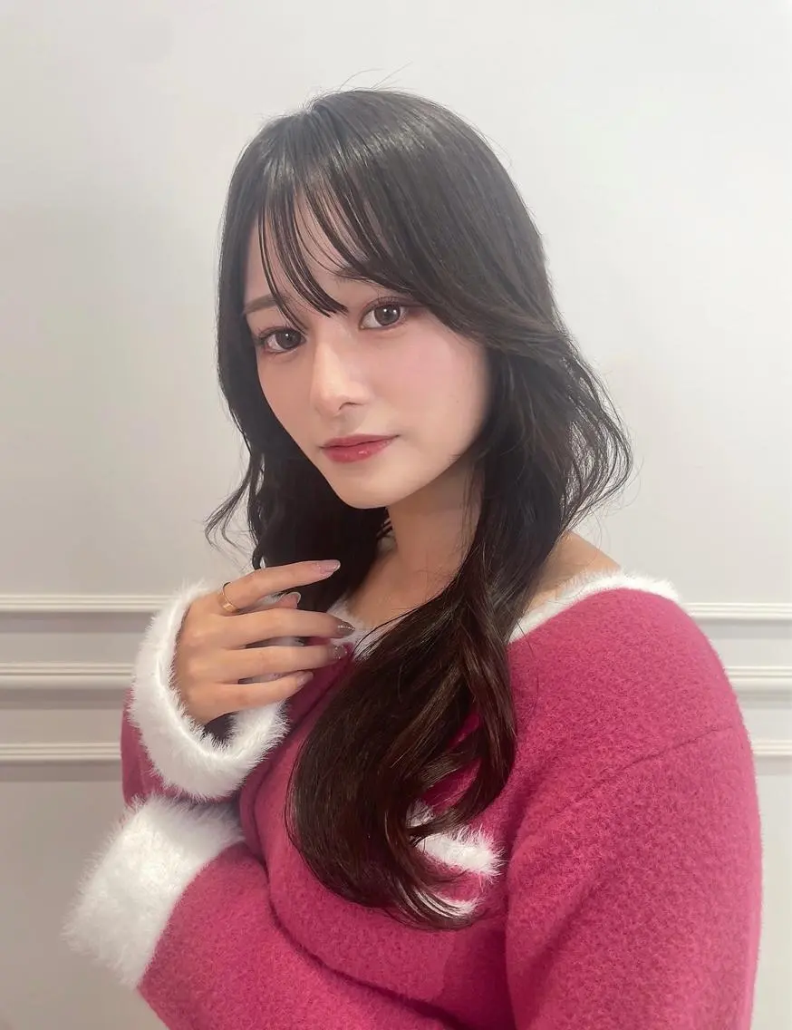 ロング fuwari 美白ショコラカラーのヘアスタイル