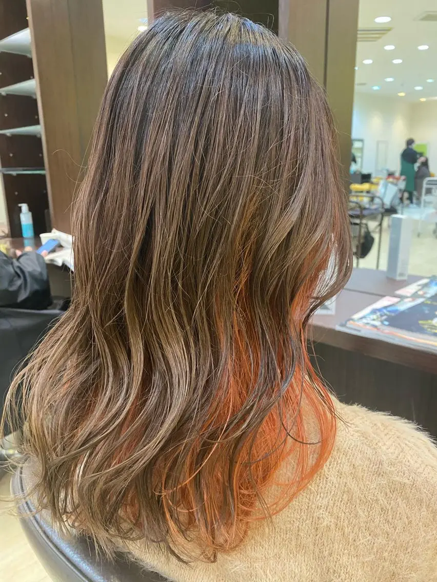 ミディアム カラー ベージュカラー オレンジ wa daのヘアスタイル