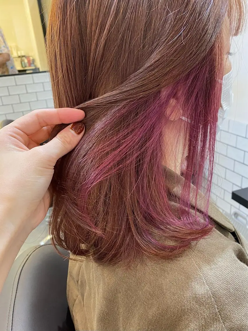 セミロング カラー パーマ ヘアアレンジ メンズ キッズ ショートボブ メンズブリーチ ブリーチ ケアブリーチ ダブルカラー ヘアカラー 艶ピンク*ヘアセット 🌙shioriのヘアスタイル