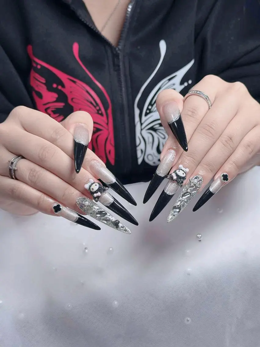 ネイル フレンチネイル ジェルネイル ハロウィン 韓国ネイル マグネットネイル ハンドネイル H.baby Nail Salonのネイルデザイン