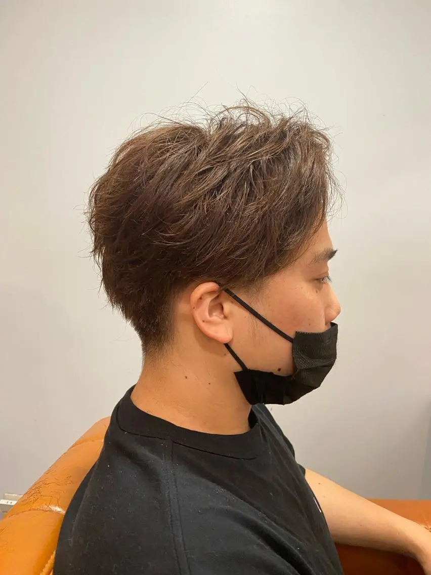 カラー メンズ カット ヘアカラー 岡垣 幸汰のヘアスタイル