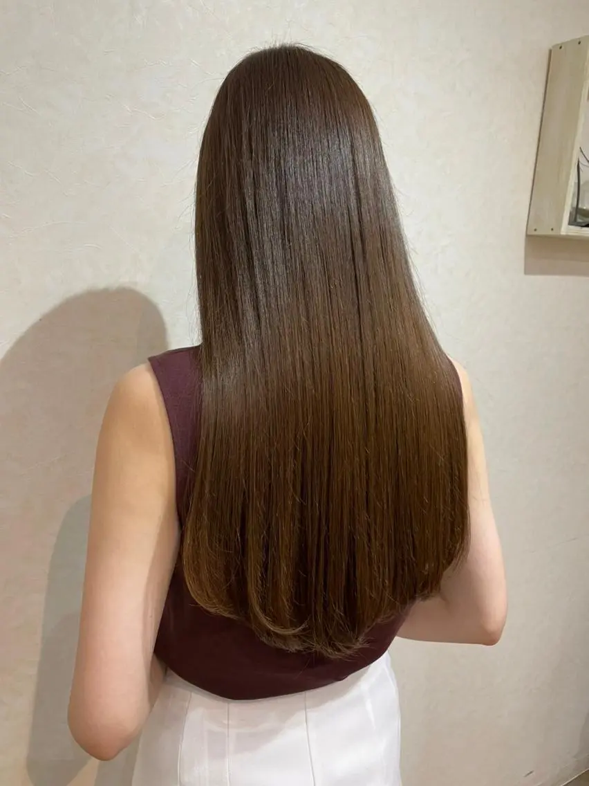 セミロング カラー パーマ ヘアアレンジ アディクシーカラー アッシュ バレイヤージュ ベージュカラー ブリーチ newi grande 横浜店のヘアスタイル