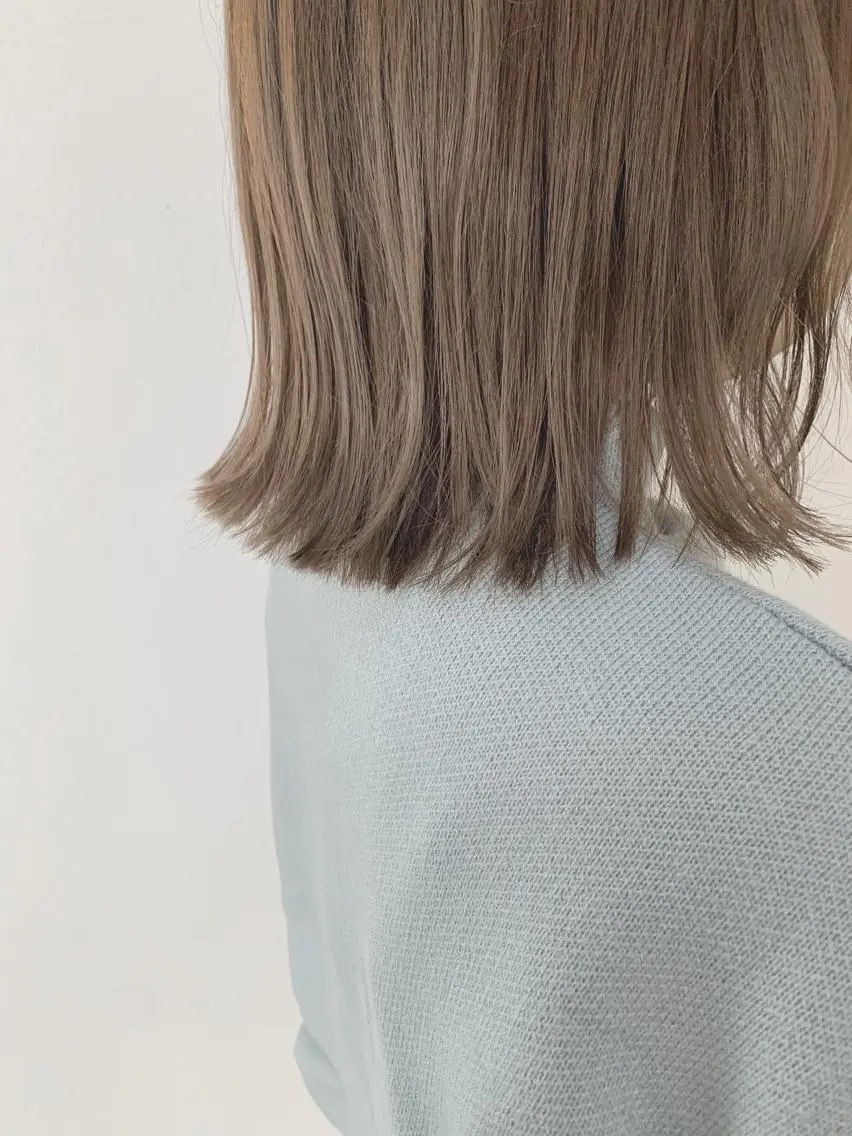 ショート カラー ブリーチ ヘアカラー トリートメント 山下 千明のヘアスタイル