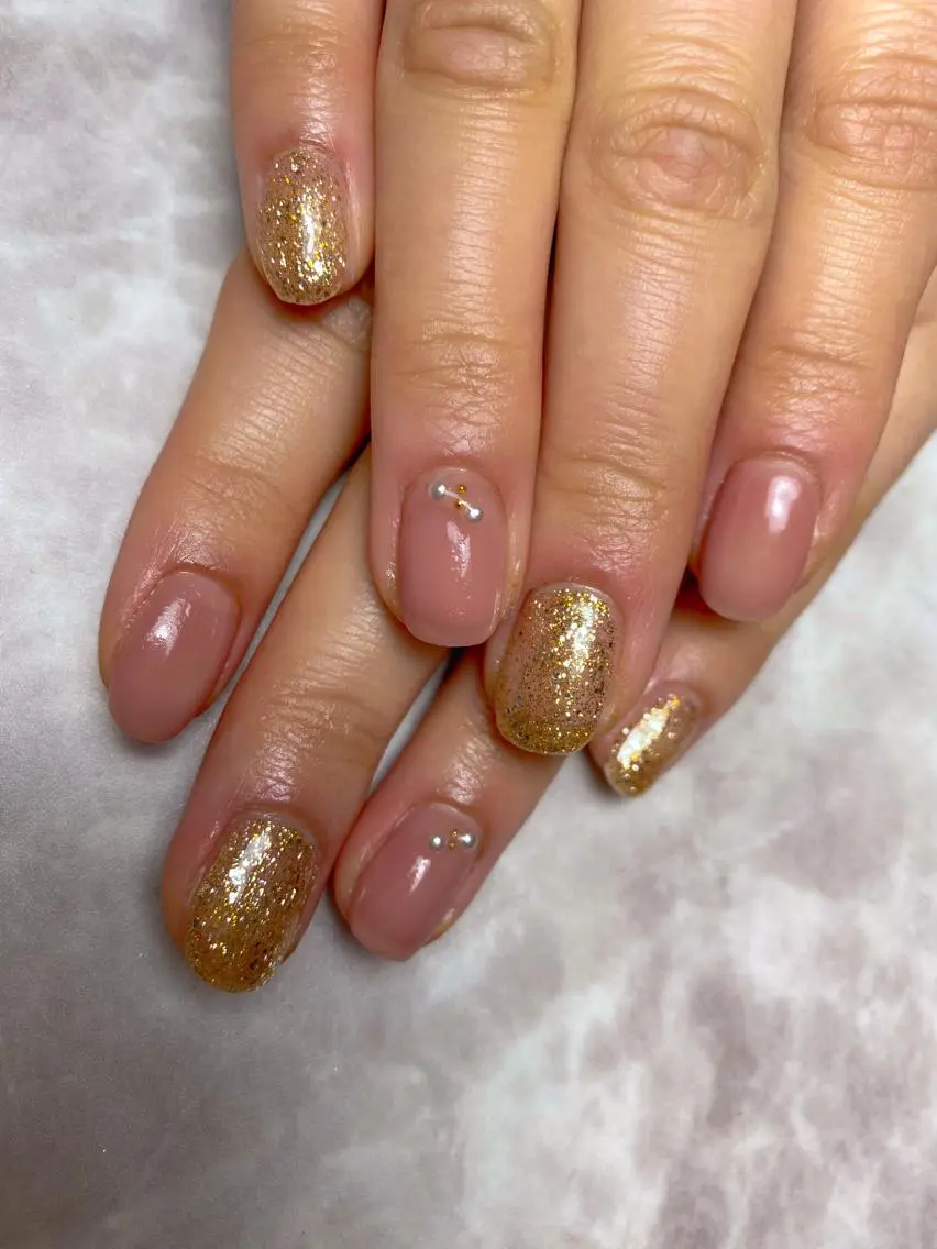 ネイル アイブロウ ハンドネイル 🌿Charme🌿 MAIのネイルデザイン