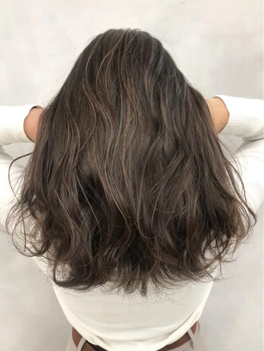 セミロング カラー 【代表】高山 一真のヘアスタイル