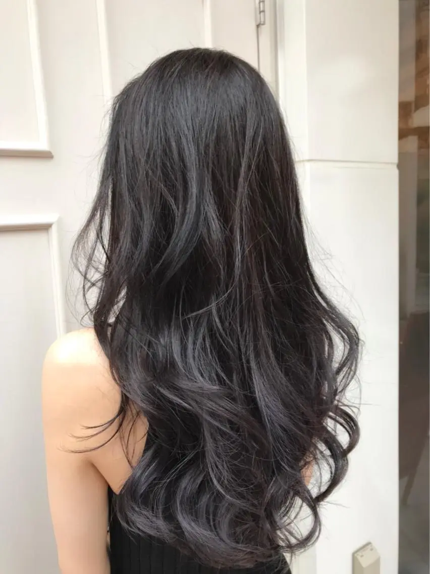 ロング カラー グラデーションカラー グレージュ ラベンダーカラー ラベンダーグレージュ ラベンダーグレー Blanco Color&Careのヘアスタイル