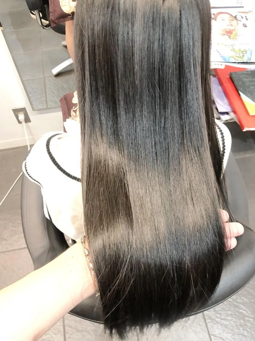 カラー アッシュ イルミナカラー ラベンダーカラー ラベンダーアッシュ カット ヘアカラー トリートメント ヘッドスパ グレージュ/髪質改善 Yamato.hのヘアスタイル