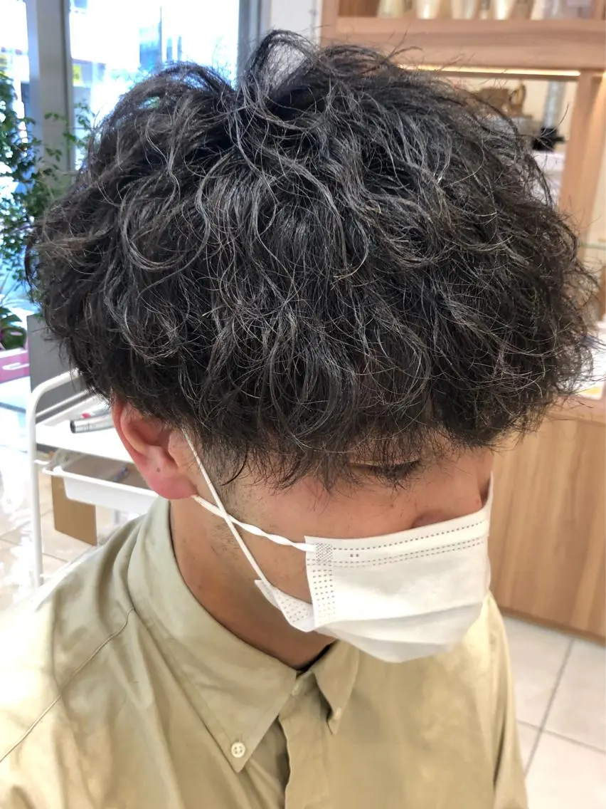 ショート パーマ メンズ 小林 優太 メンズパーマ✨のヘアスタイル