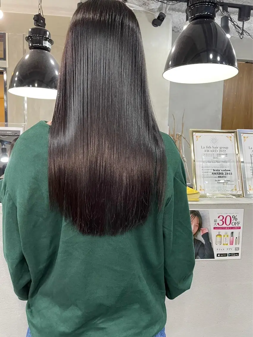 ロング 的場 渉のヘアスタイル
