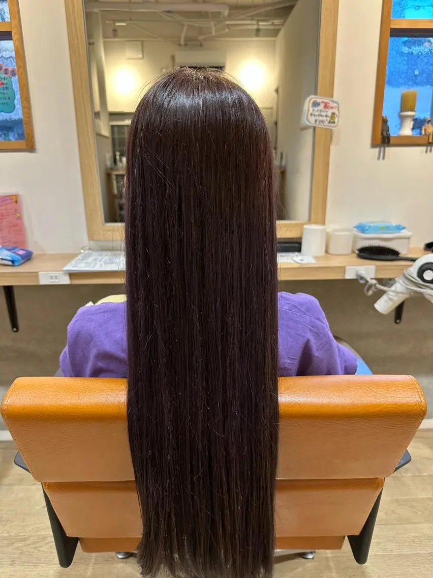 ロング カラー ブリーチ カット ヘアカラー 石井 寛司のヘアスタイル