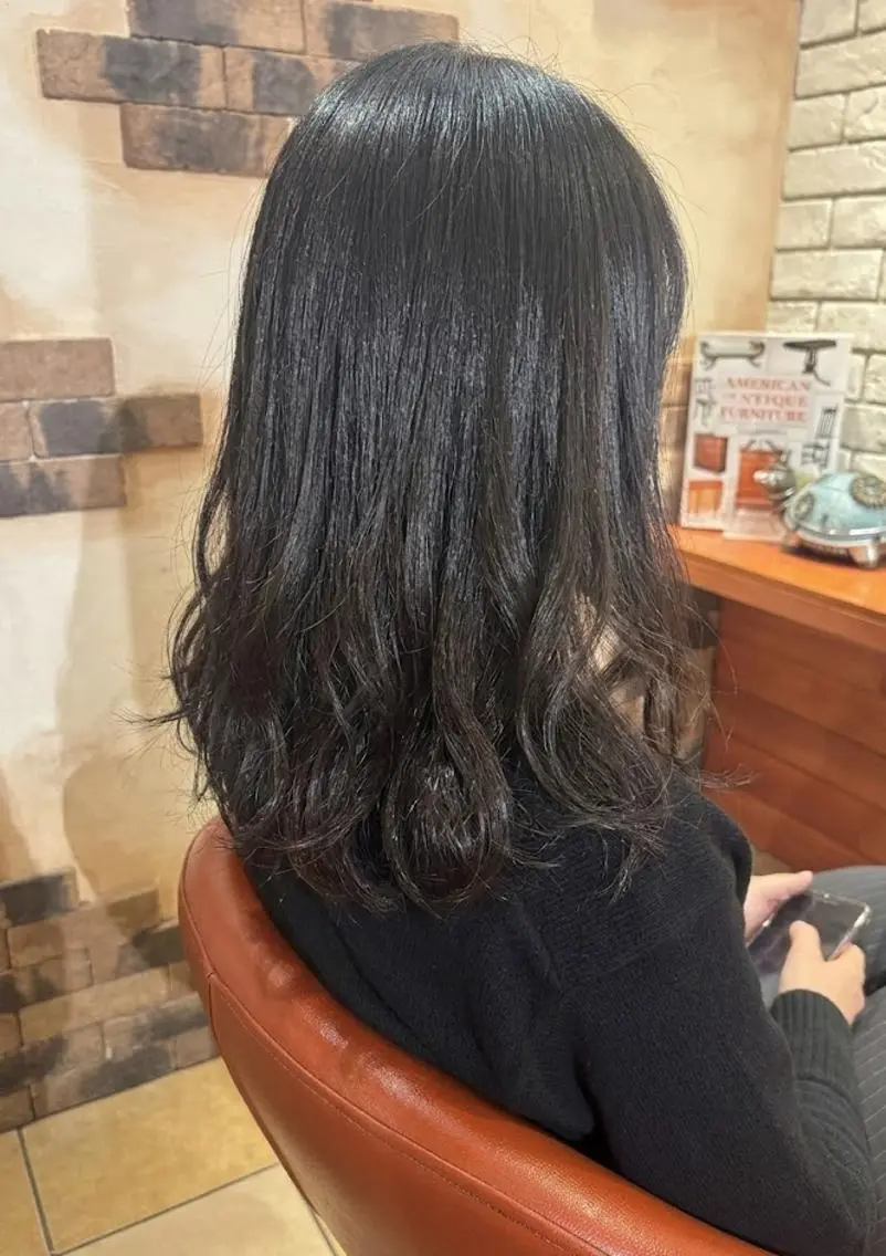 セミロング カット ヘアカラー トリートメント ヘッドスパ flencia 丸 和博|カットのヘアスタイル
