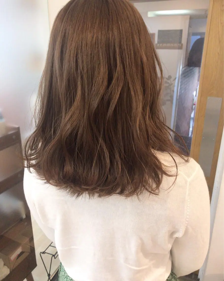 ミディアム カラー クニモトハルナ ボブ/柔らかカラーのヘアスタイル