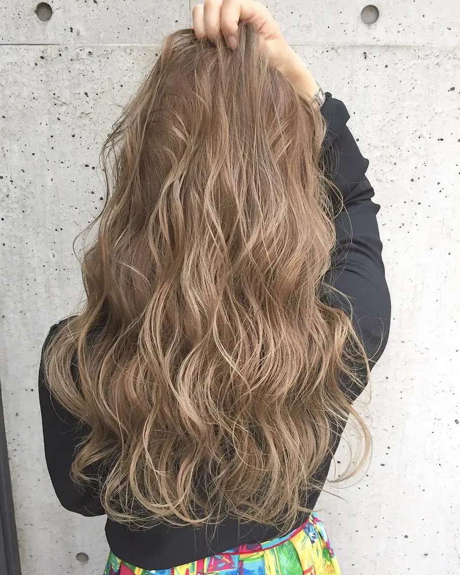 ロング カラー パーマ ヘアアレンジ メンズ キッズ ネイル マツエク・マツパ メンズブリーチ メンズハイライト メンズインナーカラー ブリーチ グラデーションカラー レイヤーカット✂️ 艶髪/小田部慎也のヘアスタイル