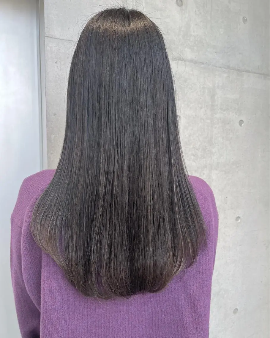 ミディアム カラー パーマ ヘアアレンジ カット ヘアカラー トリートメント 透明感/オリーブ/ グレージュ/YUKAのヘアスタイル