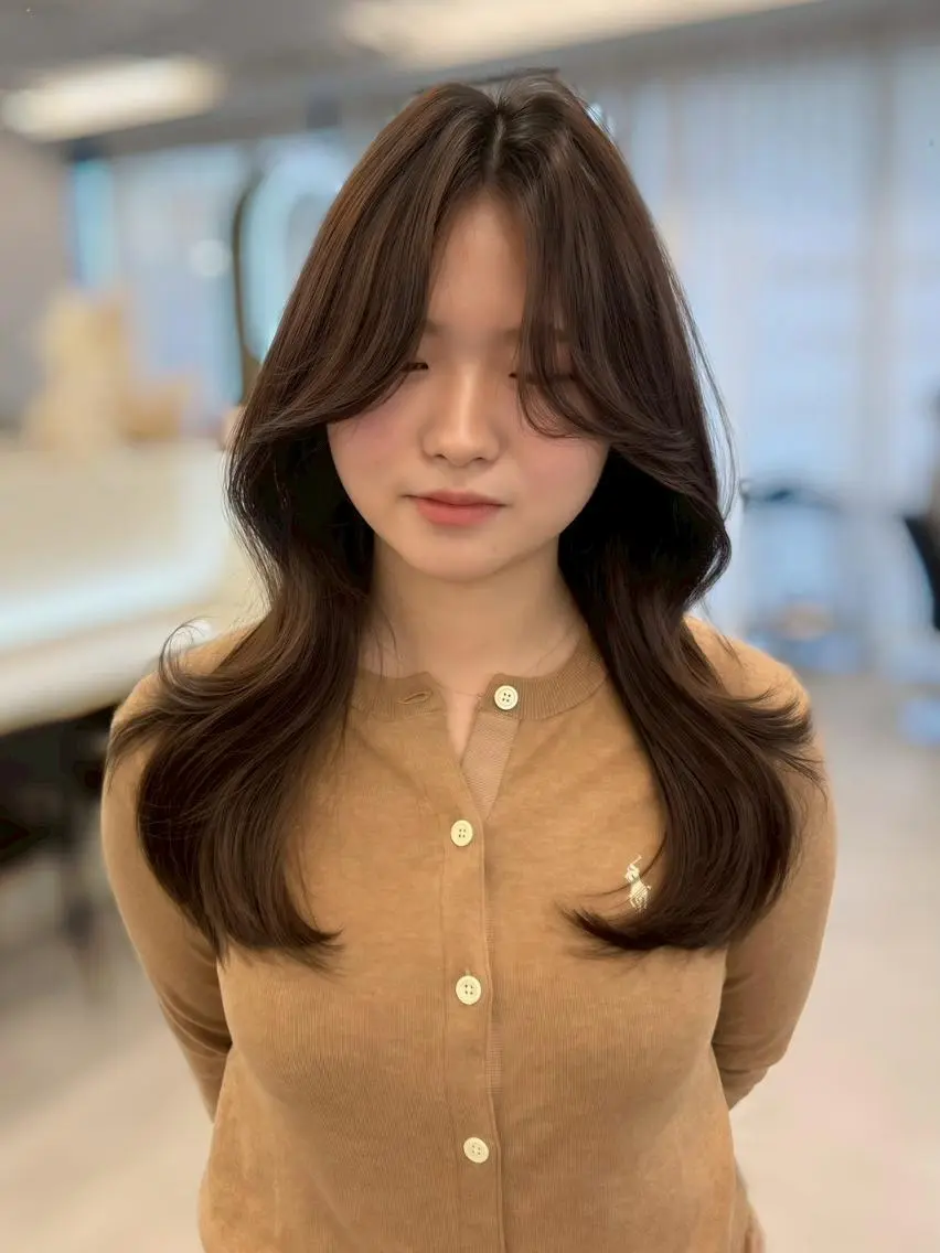 カラー セミロング カット ヘアカラー トリートメント 盛れ🎀韓国ヘア 美艶🇰🇷なるみのヘアスタイル