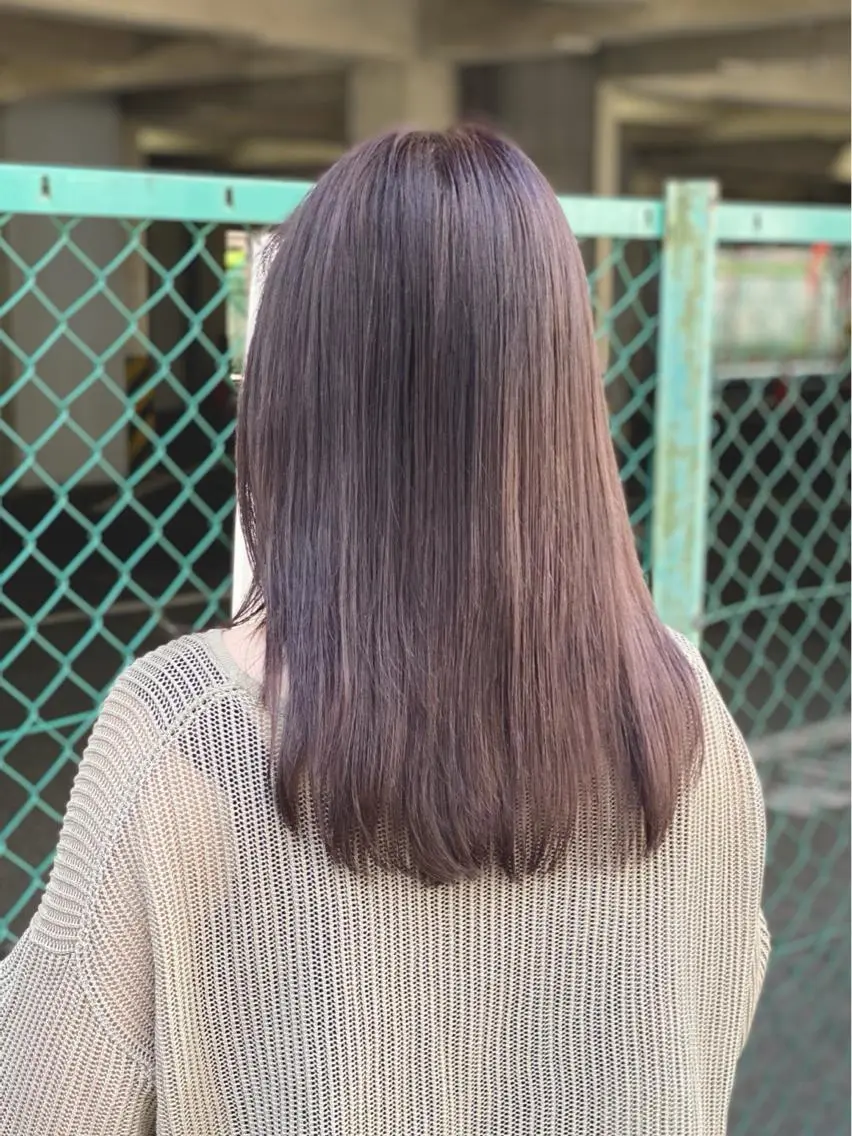 セミロング カラー ベージュカラー ブリーチ 小川 美奈のヘアスタイル