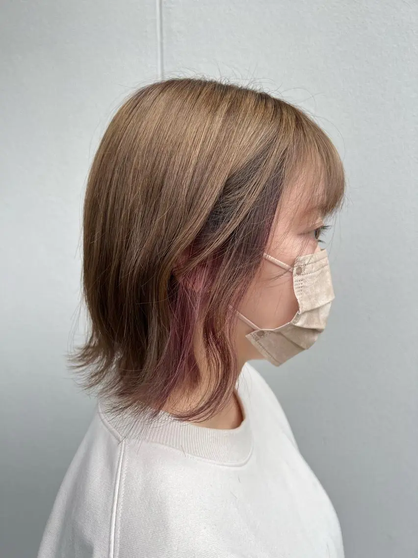 ミディアム カット ヘアカラー APREKO SAYAKAのヘアスタイル