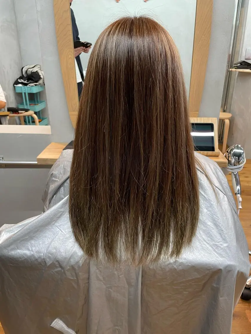 セミロング カラー アクアカラー 髪質改善 トリートメント カット ヘアカラー トリートメント 女性リピ90%🍨 🩷佐藤みずきのヘアスタイル