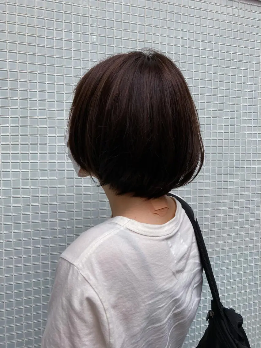 ショート ボブ 【白髪ぼかし】 愛甲竜佑のヘアスタイル