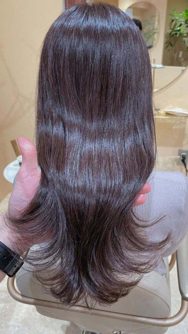 セミロング カラー グレージュ パープルカラー パープルグレージュ 長井 徹行のヘアスタイル