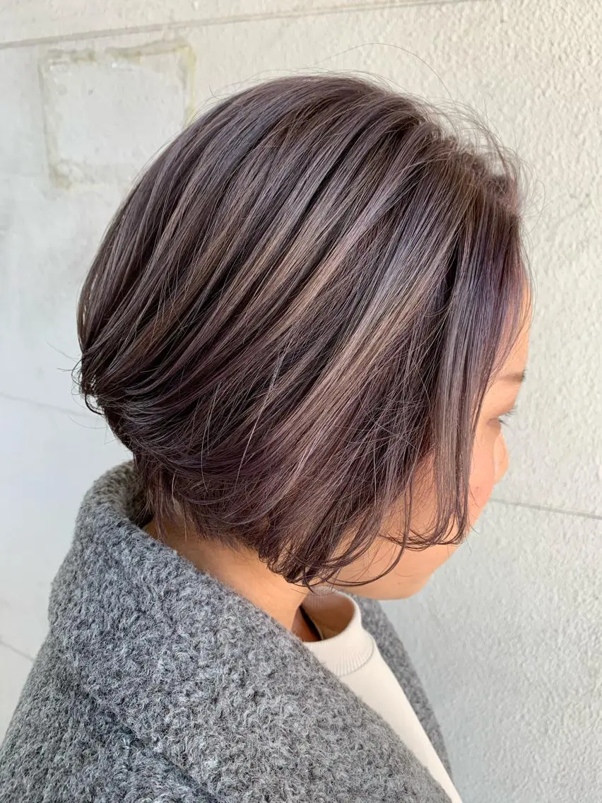 ショート 透明感カラー 金村真子のヘアスタイル