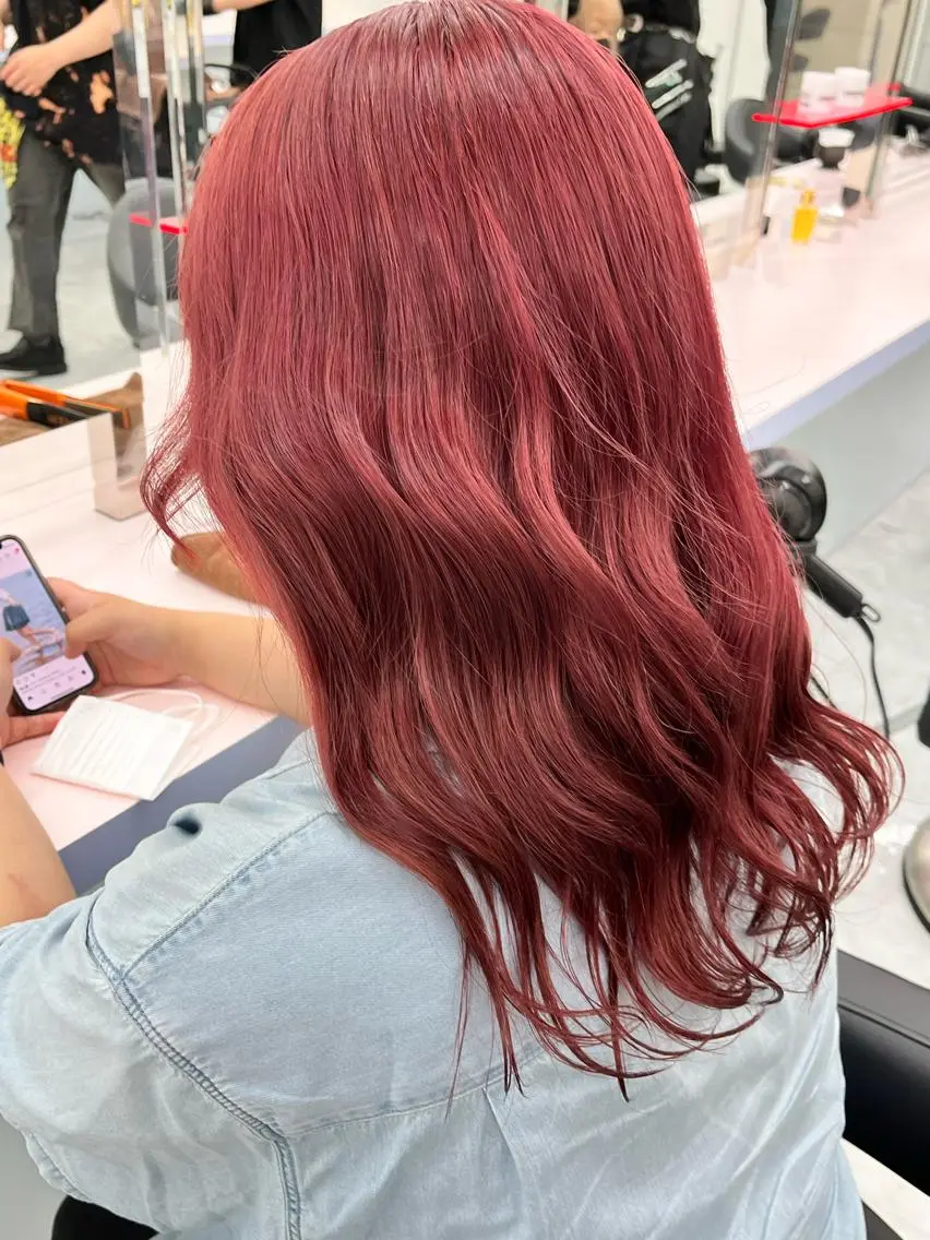 ミディアム カラー トレンドレイヤー No.1/KOHEIのヘアスタイル